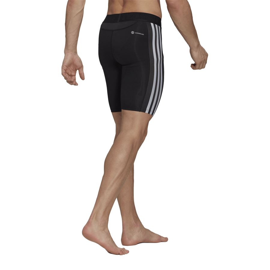 Tight corti da allenamento Techfit 3-Stripes Adidas | HD3531X